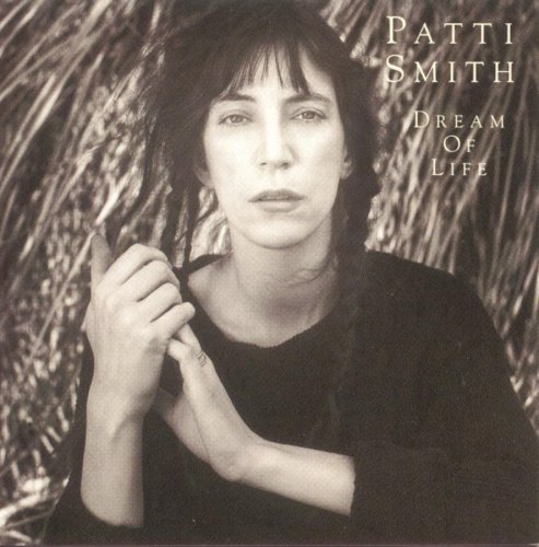 Patti Smith - Dream Of Life [Import]
